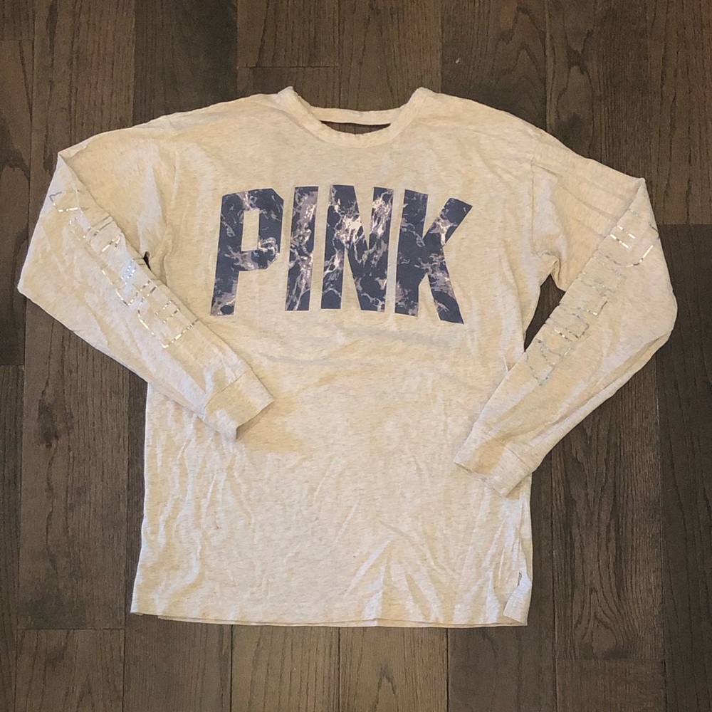 Victoria’s Secret Pink T-Shirt Size Medium